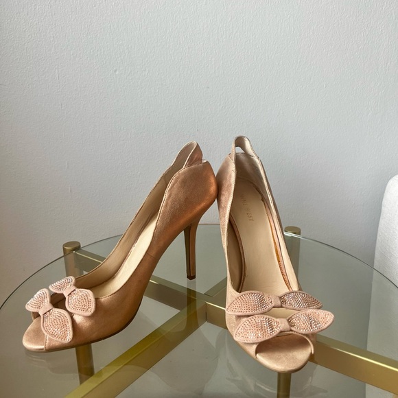 NINE WEST Spritzer Rose Gold Bow Peep Toe Pumps - Picture 4 of 5